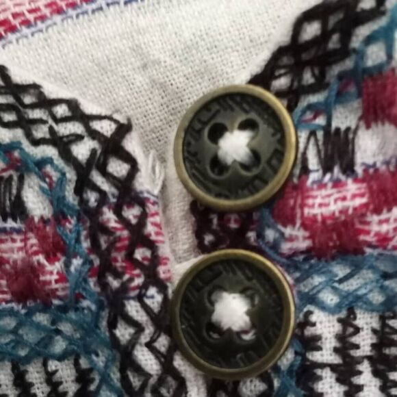 KNOX ROSE FLUTTER SLEEVE BOHO-INSPIRED TOP CREAM, RED, & BLUE SZ.XS GUC - Picture 6 of 6